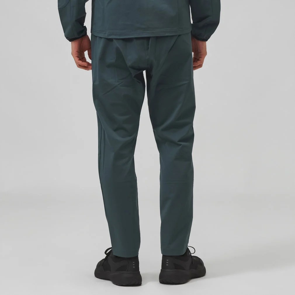 ENHANCE TECH JERSEY PANTS 16.7 機能運動長褲