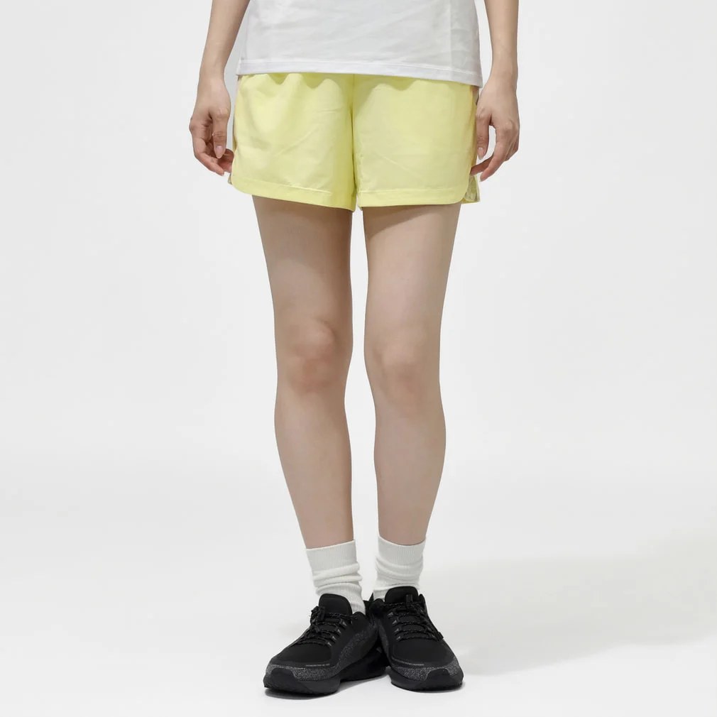 RADIANT ST WOVEN SHORTS 11.0 女生運動短褲