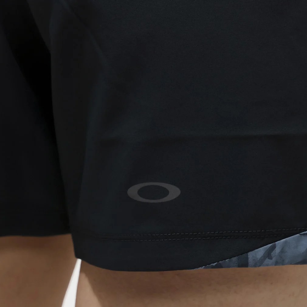 RADIANT ST WOVEN SHORTS 11.0 女生運動短褲