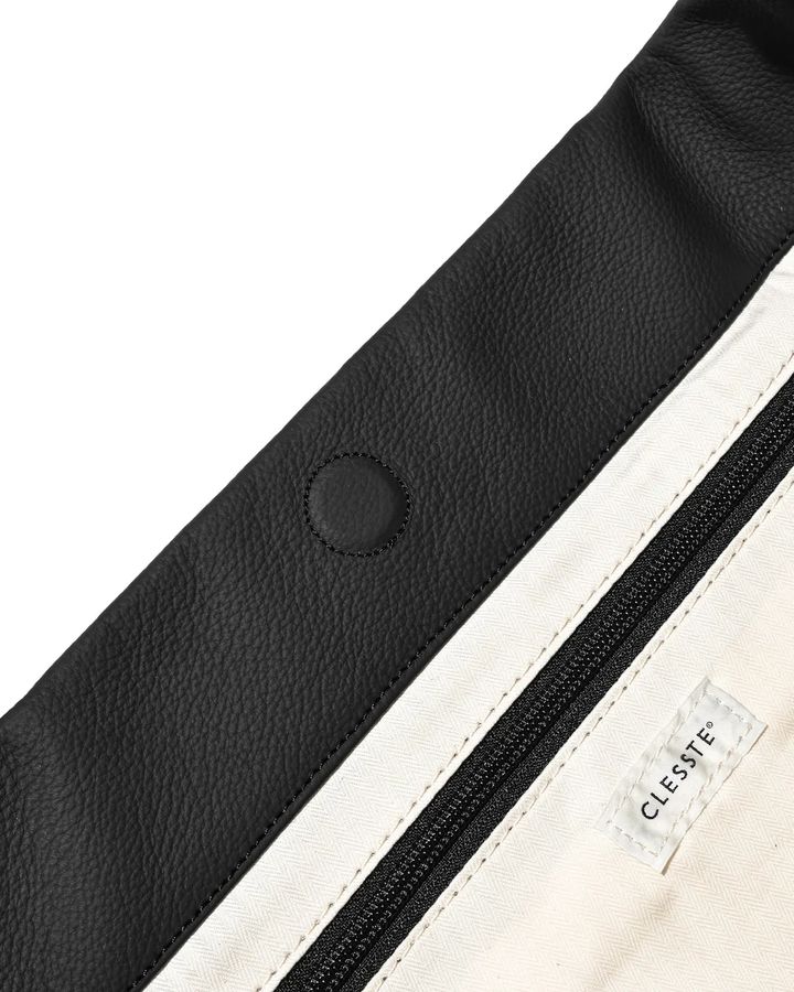 GRAIN LEATHER EDITOR’S BAG (BLACK)