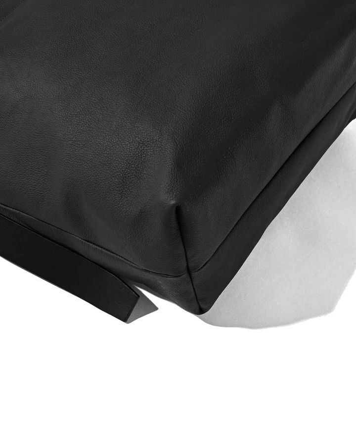 GRAIN LEATHER EDITOR’S BAG (BLACK)